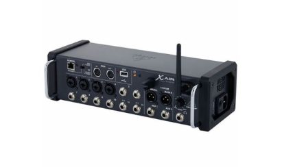 Behringer X AIR XR12