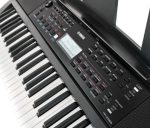Sintezators Yamaha PSR-E383 - Image 3